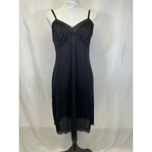 VINTAGE VANITY FAIR BLACK SIZE 24” 36/42 FULL NYLON SLIP STYLE 10-103